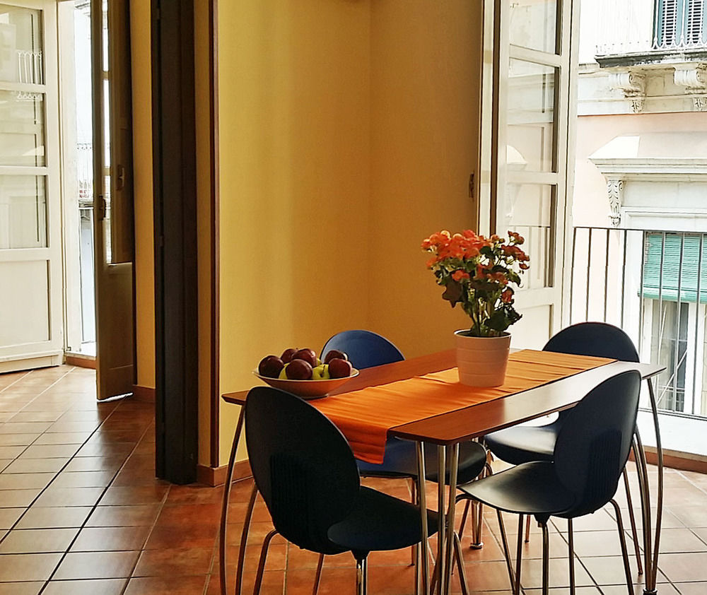 Politi Aparthotel 3*